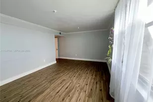 671 NE 195th St, Miami, FL 33179 - Photo 9