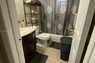 4050 NW 135th St, Opa-Locka, FL 33054 - Photo 9