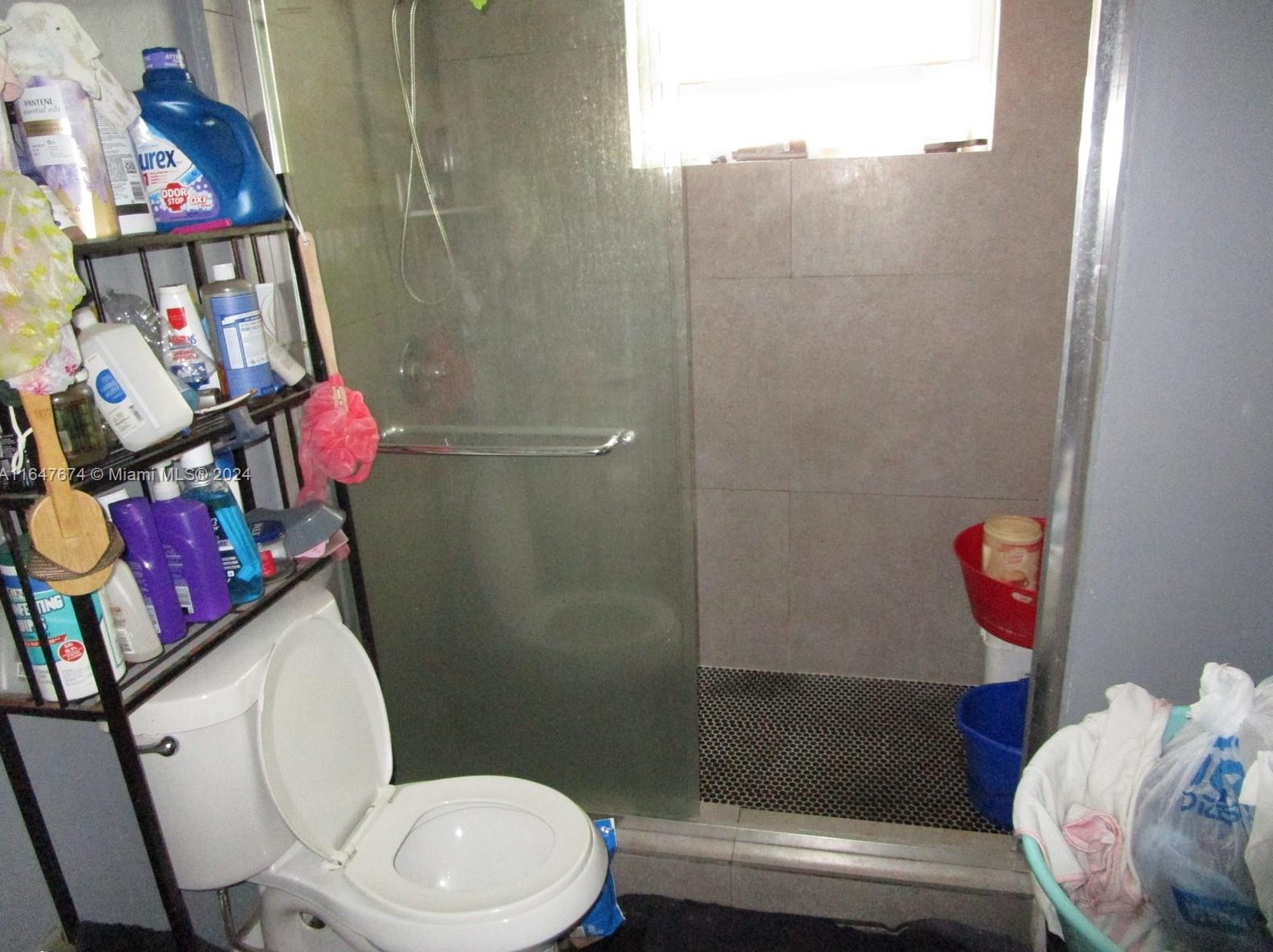 205 121st St, Miami FL 33168-3523 exterior