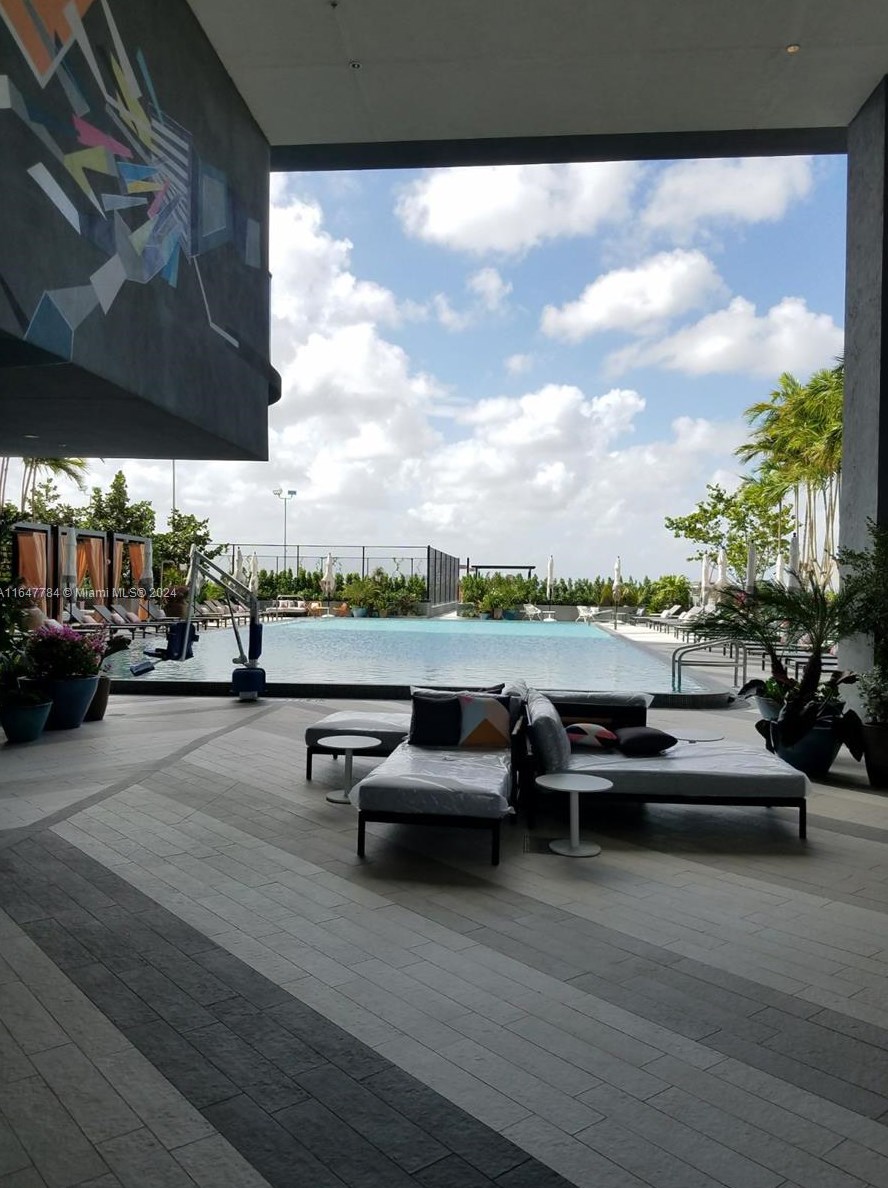 121 34th St, Miami FL  33127-3553 exterior