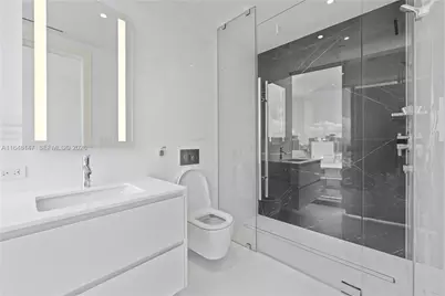 300 Biscayne Blvd Way #4604, Miami, FL 33131 - Photo 33
