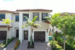 25357 SW 107th Ct, Miami, FL 33032 - Photo 1