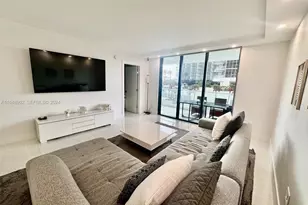 9801 Collins Ave, Bal Harbour, FL 33154 - Photo 17