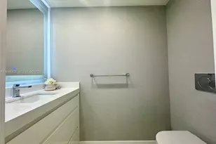 9801 Collins Ave, Bal Harbour, FL 33154 - Photo 31