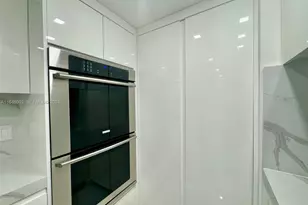 9801 Collins Ave, Bal Harbour, FL 33154 - Photo 11