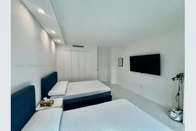 9801 Collins Ave #5U, Bal Harbour, FL 33154 - Photo 21