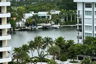 5555 Collins Ave, Miami Beach, FL 33140 - Photo 9