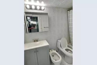 5555 Collins Ave #10B, Miami Beach, FL 33140 - Photo 29