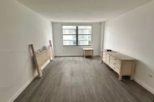 5555 Collins Ave, Miami Beach, FL 33140 - Photo 17