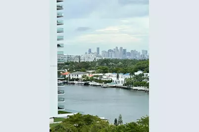 5555 Collins Ave #10B, Miami Beach, FL 33140 - Photo 7