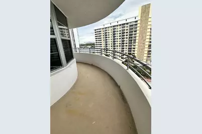 5555 Collins Ave #10B, Miami Beach, FL 33140 - Photo 31