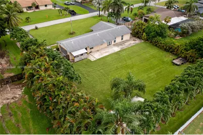 1442 NW 20th St, Homestead, FL 33030 - Photo 5