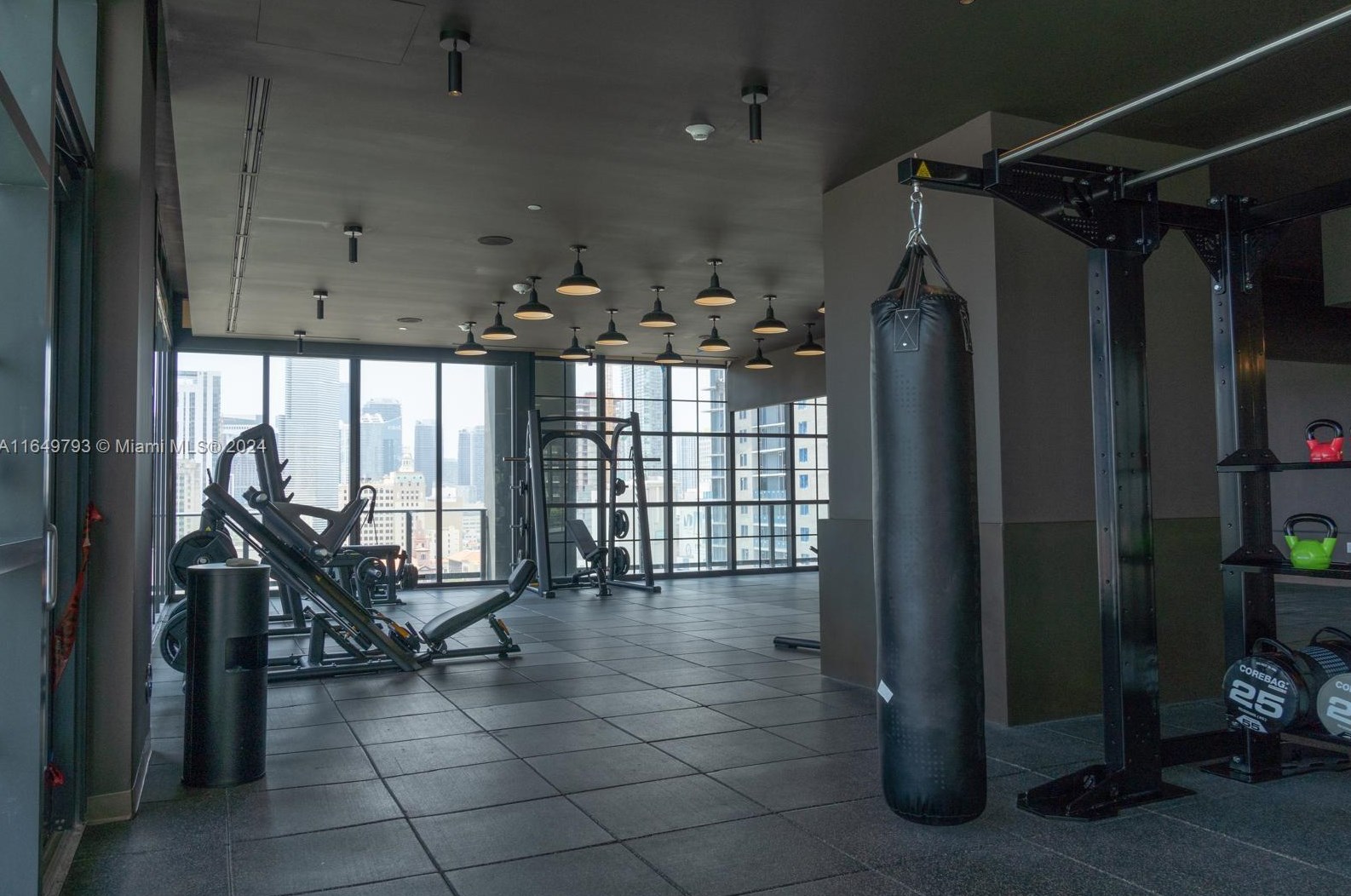 601 1st Ave, Miami FL  exterior