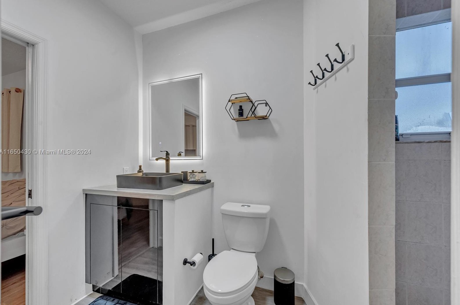 3045 13 St, Miami FL 33125-1919 exterior