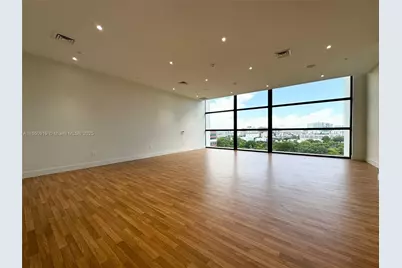 1642 NE 1st Ave #2409, Miami, FL 33132 - Photo 5