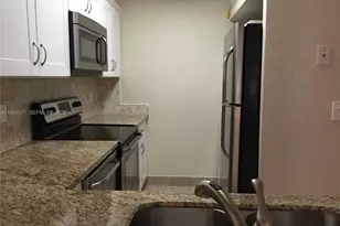 1028 Twin Lakes Dr, Coral Springs, FL 33071 - Photo 1