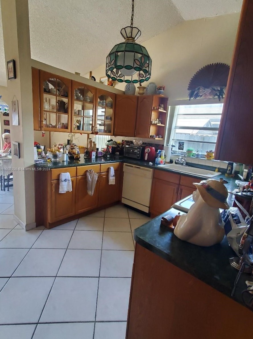 1210 104th Ave, Miami FL 33176-6080 exterior