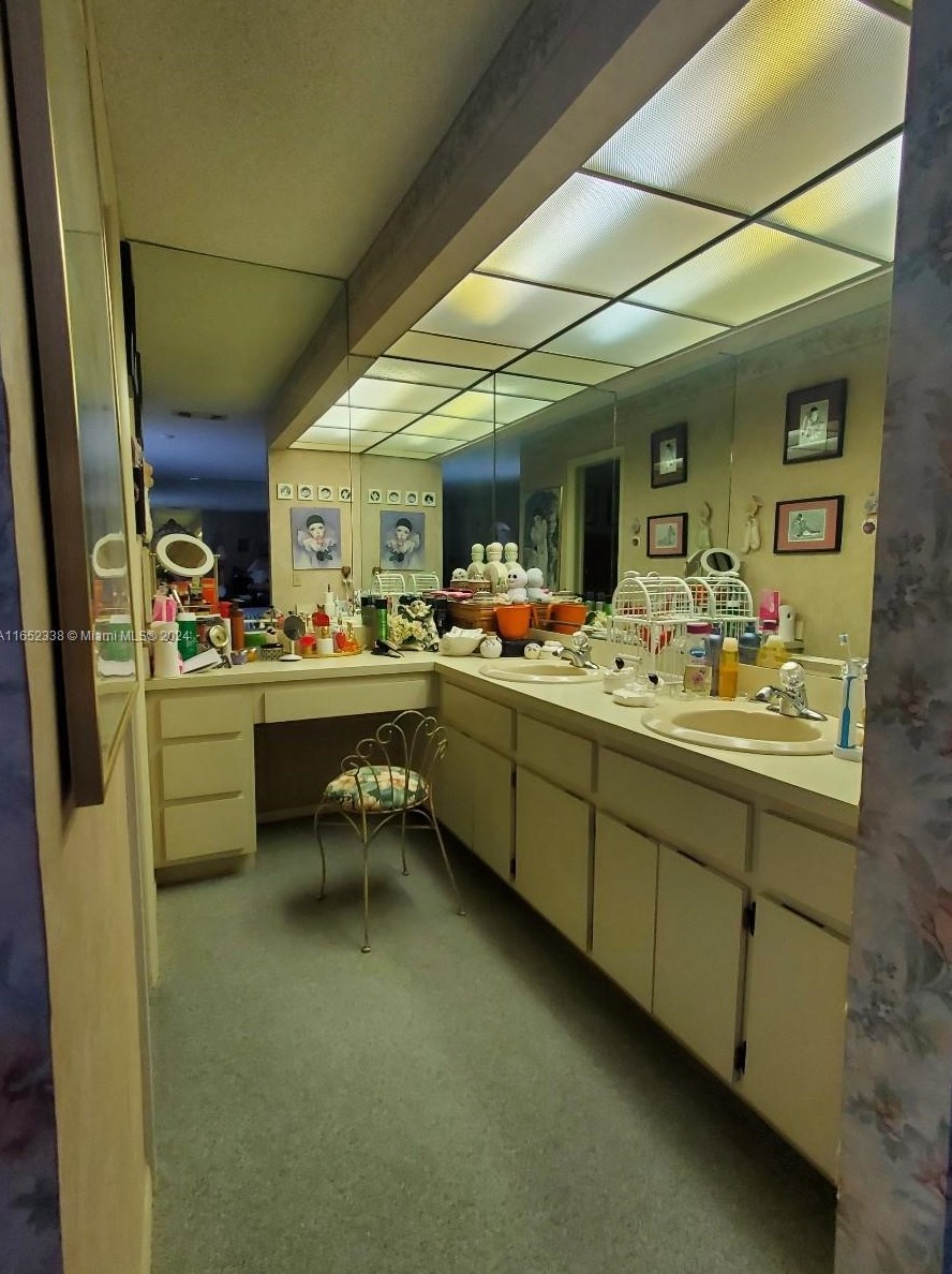 1210 104th Ave, Miami FL 33176-6080 exterior