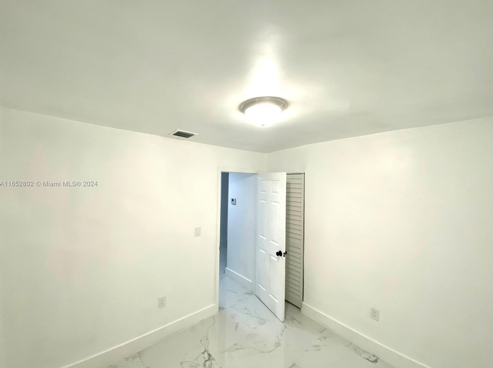 3346 9th Ave, Miami FL 33162-5217 exterior