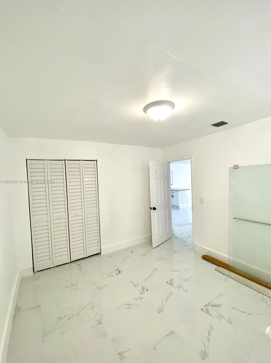 3346 9th Ave, Miami FL 33162-5217 exterior