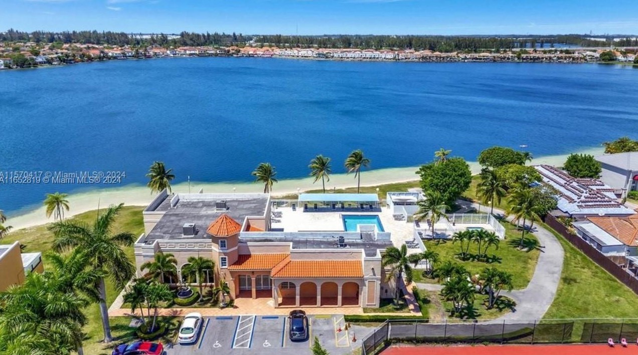 1178 125th Ct, Miami FL  33182-2472 exterior