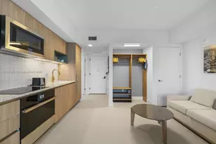 601 NE 1, Miami, FL 33132 - Photo 11