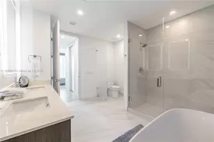 17550 Collins Ave, Sunny Isles Beach, FL 33160 - Photo 27