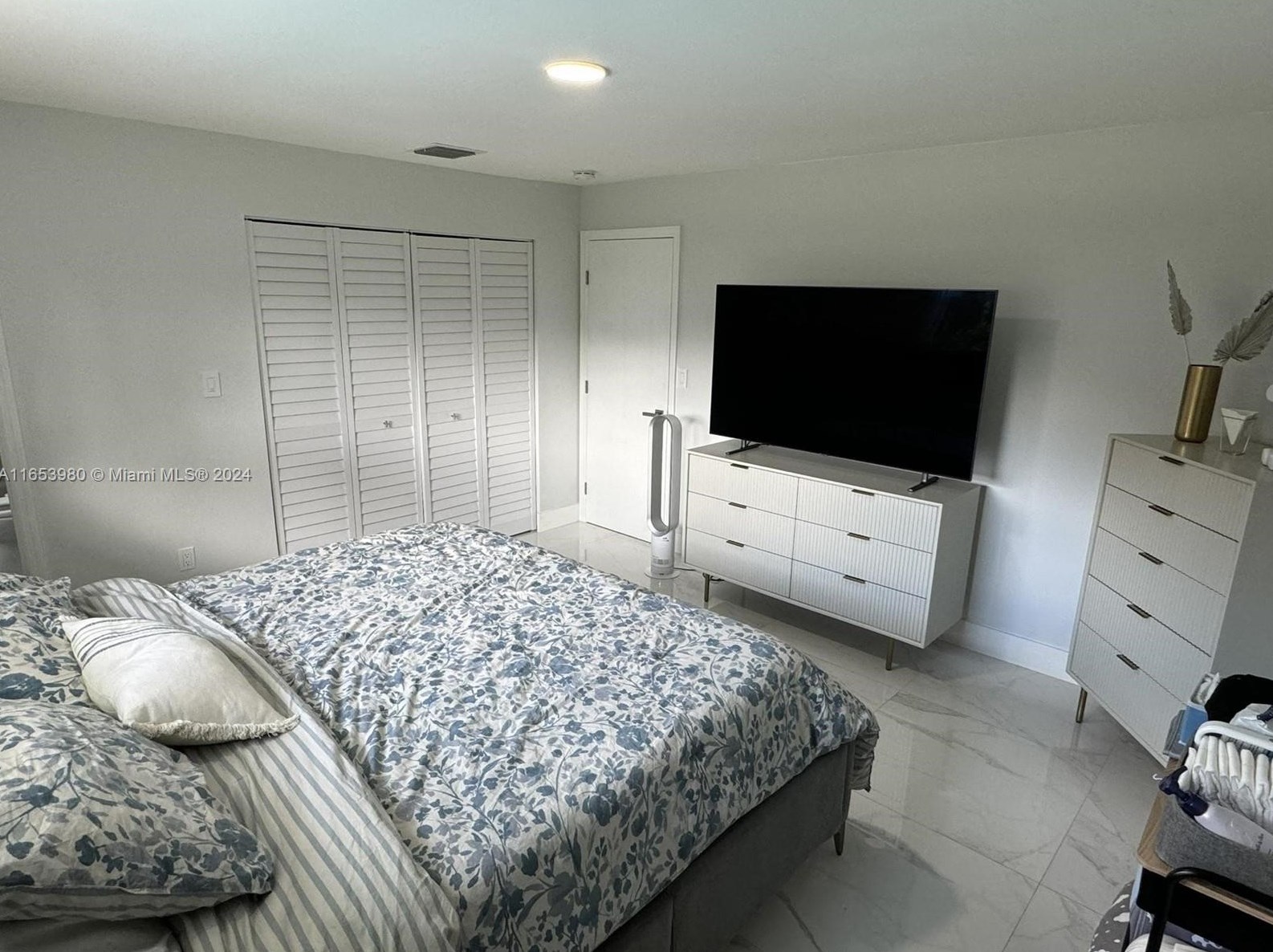 7700 129th Ave, Miami FL  33183-4241 exterior