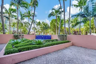3370 Hidden Bay Dr, Aventura, FL 33180 - Photo 47