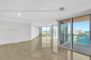 3370 Hidden Bay Dr, Aventura, FL 33180 - Photo 15