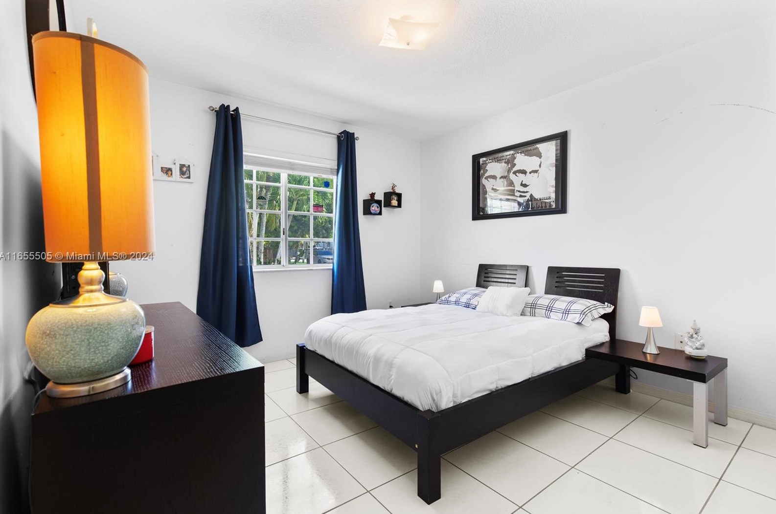 3864 145 Ave, Miami FL 33175-7834 exterior