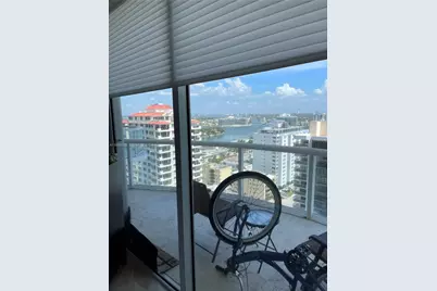 6365 Collins Ave #2109, Miami Beach, FL 33141 - Photo 13