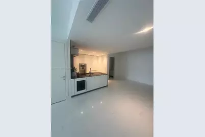 300 Biscayne Blvd Way #1909, Miami, FL 33131 - Photo 33