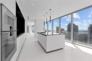 300 Biscayne Blvd Way, Miami, FL 33131 - Photo 7