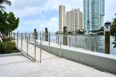 300 Biscayne Blvd Way #3201, Miami, FL 33131 - Photo 55