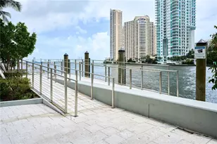 300 Biscayne Blvd Way, Miami, FL 33131 - Photo 55