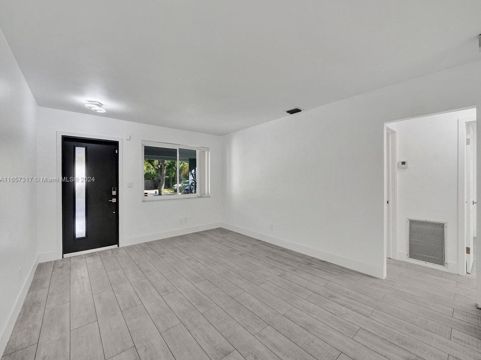 2446 Fillmore St, Hollywood FL 33020-4308 exterior