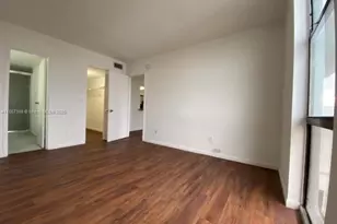 13499 Biscayne Blvd, North Miami, FL 33181 - Photo 17