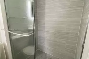 13499 Biscayne Blvd, North Miami, FL 33181 - Photo 7