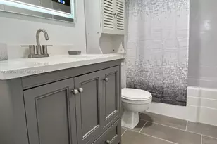 13499 Biscayne Blvd, North Miami, FL 33181 - Photo 27