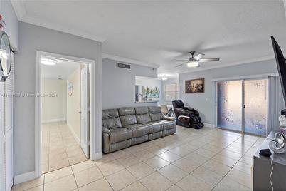 131 SW 117th Ave #8103, Pembroke Pines, FL 33025 - Photo 1