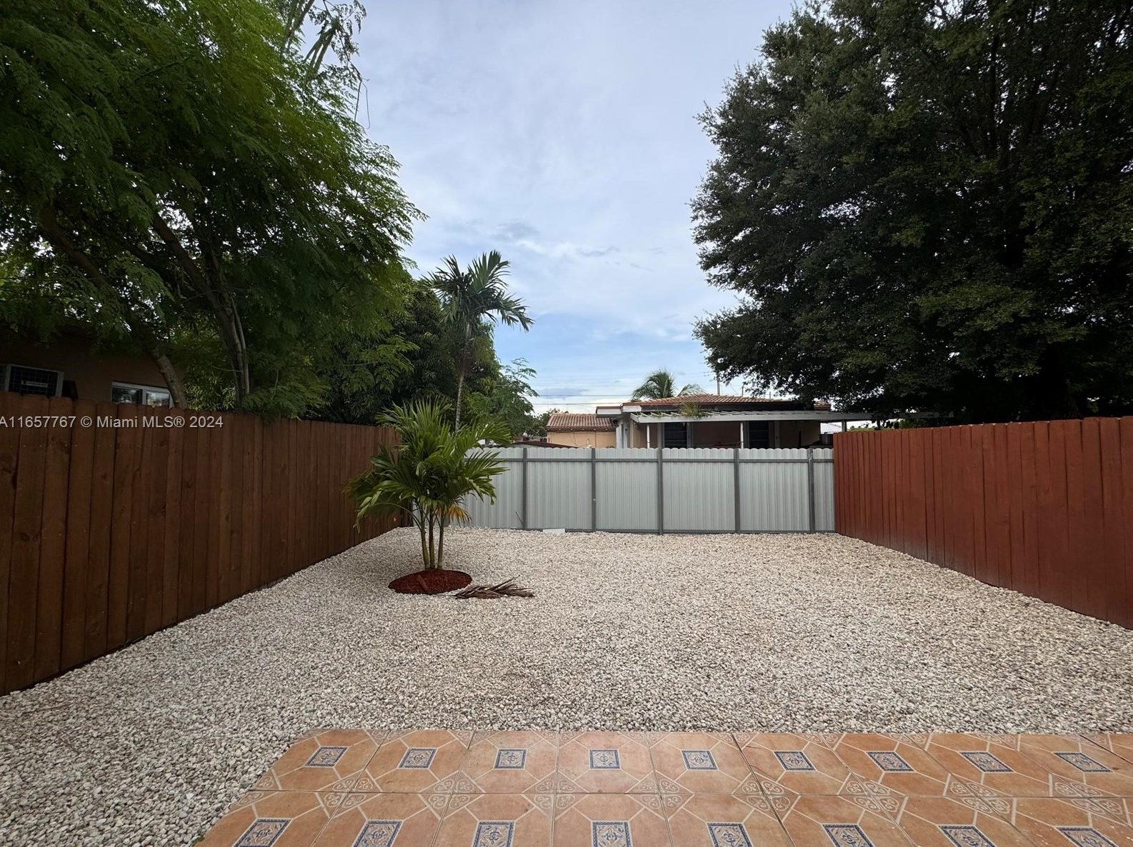 131 32nd Ct, Miami FL 33125-4910 exterior