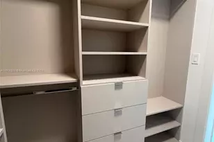 300 Biscayne Blvd Way, Miami, FL 33131 - Photo 37