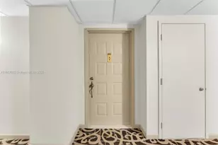 1201 S Ocean Dr, Hollywood, FL 33019 - Photo 63