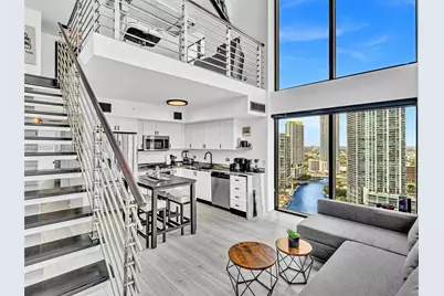 41 SE 5th St #1717, Miami, FL 33131 - Photo 1