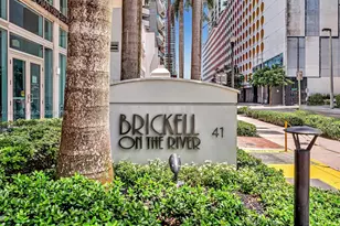 41 SE 5th St, Miami, FL 33131 - Photo 37