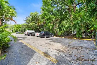 3409 S Le Jeune Rd, Coral Gables, FL 33134 - Photo 23