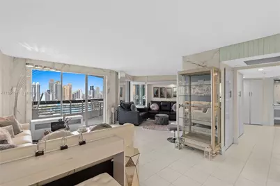 19101 NE 36th Ct #LPH9, Aventura, FL 33180 - Photo 9