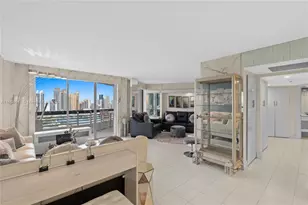 19101 NE 36th Ct, Aventura, FL 33180 - Photo 9