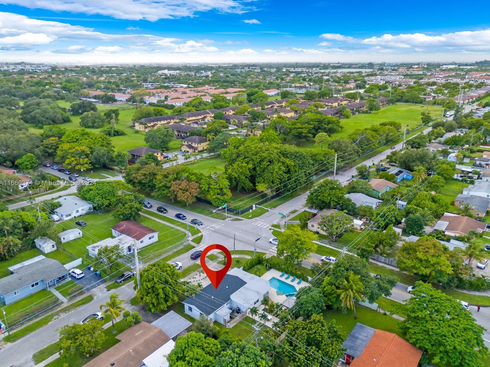 1201 211 St, Miami FL 33056-1121 exterior